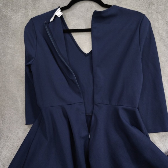 DVF Diane Von Furstenberg | Women's 2 Navy 3/4 Sleeve Ponte Skater Mini Dress - Picture 10 of 10